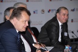 Заместитель Министра регионального развития Российской Федерации Илья Вадимович Пономарев  и Вице-президент Национального объединения проектировщиков, Вице-президент Российского союза строителей, Президент НП «Объединение строительных организаций среднего и малого бизнеса» Анвар Шамухамедович Шамузафаров 7 декабря на Всероссийском совещании Российского инвестиционно-строительного форума 2011.
