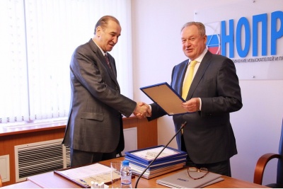 Анвар Шамузафаров и Сергей Кононыхин награждены Почетными грамотами НОПРИЗ