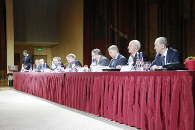 Анвар Шамузафаров награжден Нагрудным знаком Республики Крым