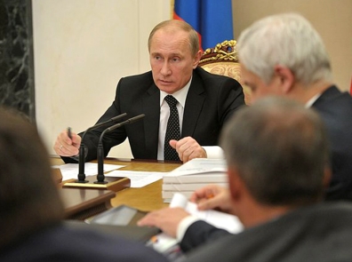 Владимир Путин: «Ситуация с выдачей разрешений улучшается…»