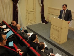 Директор департамента архитектуры, строительства и градостроительной политики Министерства регионального развития РФ И.В.Пономарев.