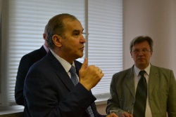 Награждение ветеранов строительной отрасли.