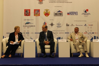 Проблемы контрактов  при закупках в строительстве будут решены, уверен Эдуард Дадов