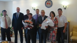 Награждение ветеранов строительной отрасли.