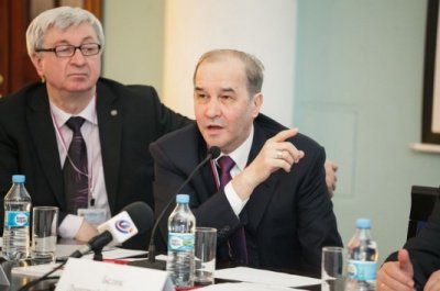 Представители властей Севастополя встретились с делегацией РСС