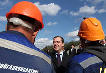 Дмитрий Медведев открыл новую трассу в обход Одинцово